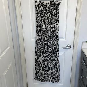 Women’s flower patterned maternity maxi dress size small